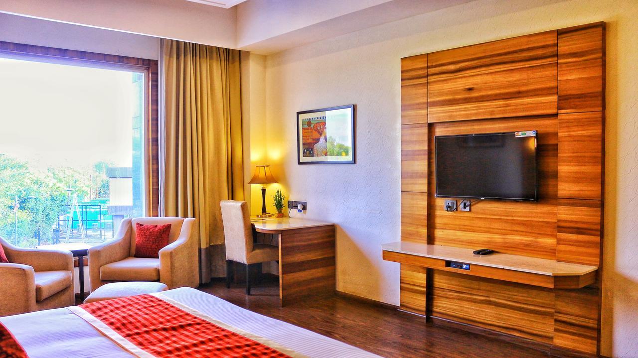 City Park Resort Bahādurgarh Εξωτερικό φωτογραφία