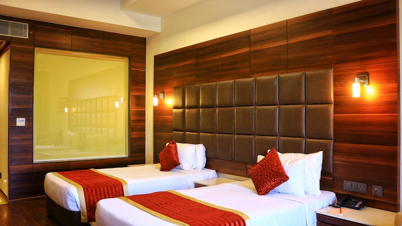 City Park Resort Bahādurgarh Εξωτερικό φωτογραφία